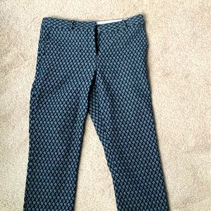 Size 4 Theory patterned cropped pants